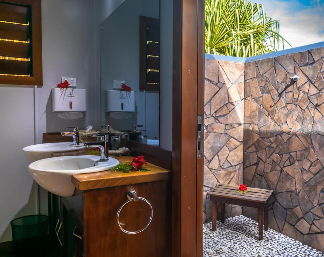 Aroha Taveuni Beachfront Bures Waiyevo Exterior photo
