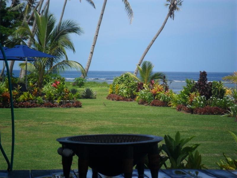 Aroha Taveuni Beachfront Bures Waiyevo Exterior photo