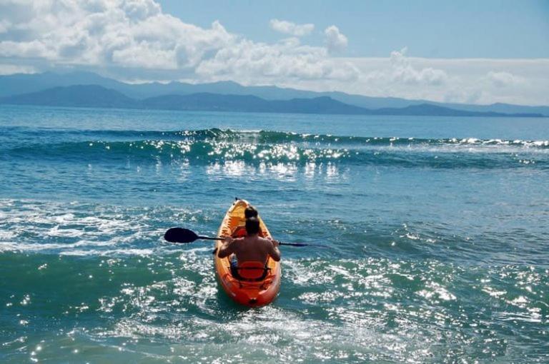 Aroha Taveuni Beachfront Bures Waiyevo Exterior photo