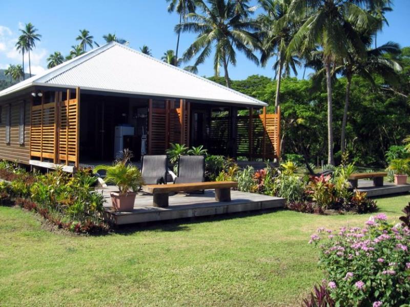 Aroha Taveuni Beachfront Bures Waiyevo Exterior photo